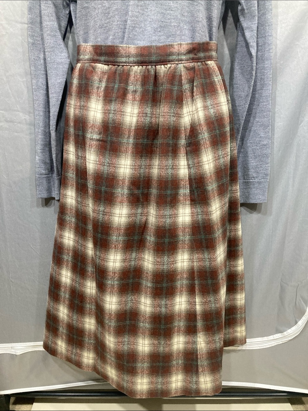 VINTAGE Pendleton 100% Virgin Wool Plaid A Line Skirt Lined Women’s Size S